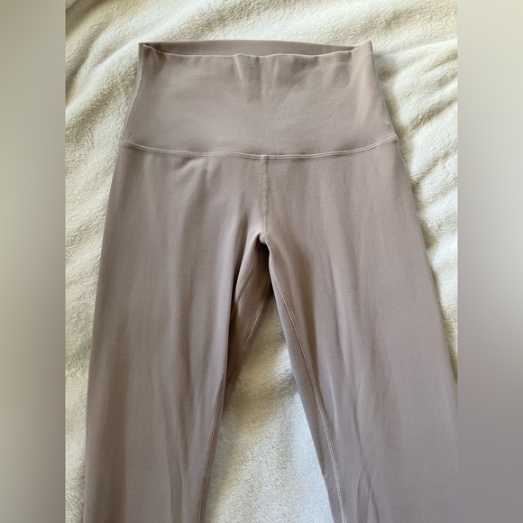 Lululemon align leggings 28” S4 ☕️MISTY MOCHA☕️ RARE COLOR!! - Picture 2 of 7